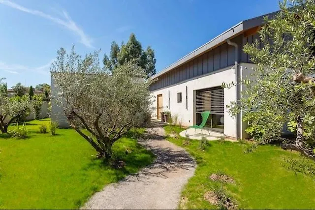 Maison Lyon Ecully Piscine Climatisation De 250 M2 Villa